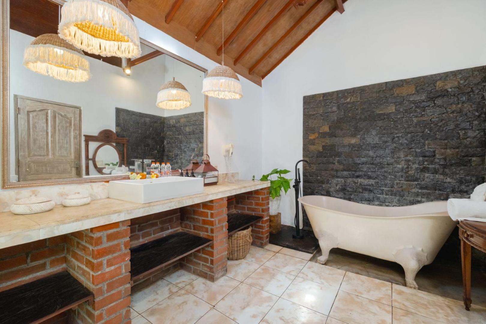 Ocean Star Villa Five Near The Kudeta Beach Семиняк Екстериор снимка